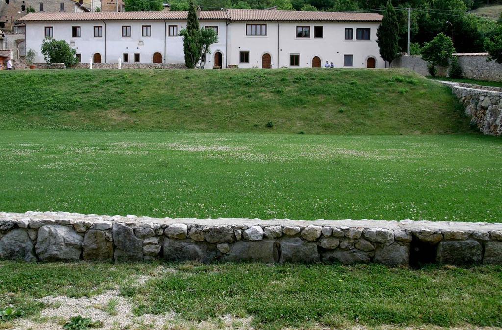Appartamenti Il Capomandro Sant'Anatolia Exterior photo