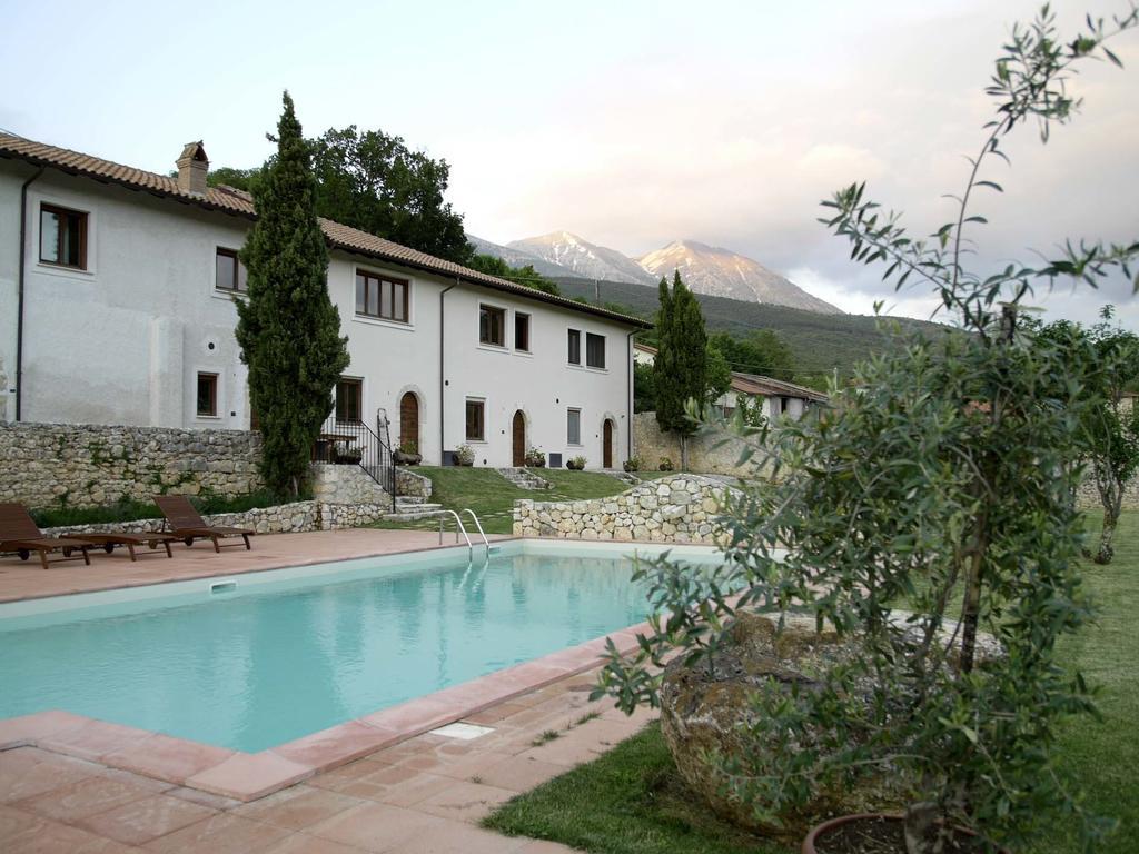 Appartamenti Il Capomandro Sant'Anatolia Exterior photo